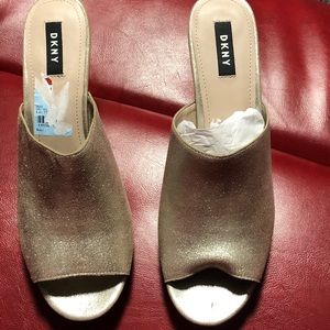 DKNY Sandals